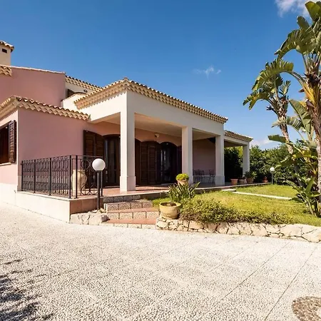 {villa Jacuzzi Privata}sul Mare Di Villa Fontane Bianche