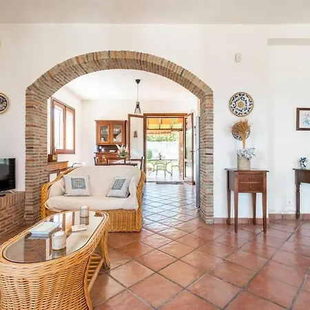 Villa {villa Jacuzzi Privata}sul Mare Di *